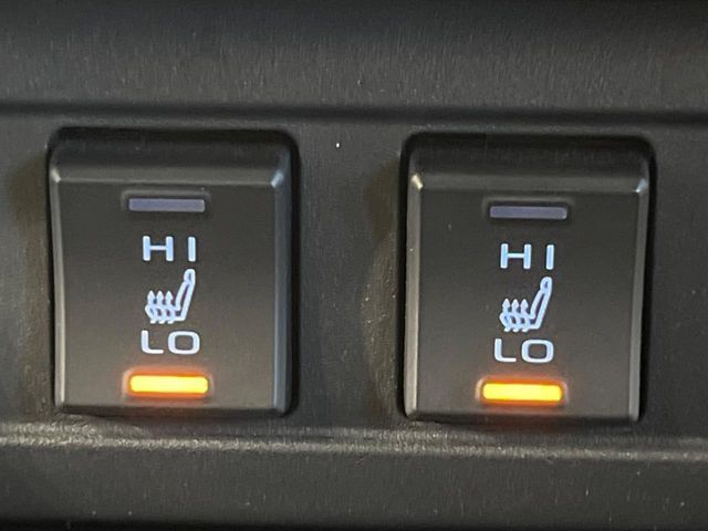 TOYOTA COROLLA CROSS HYBRID 2023