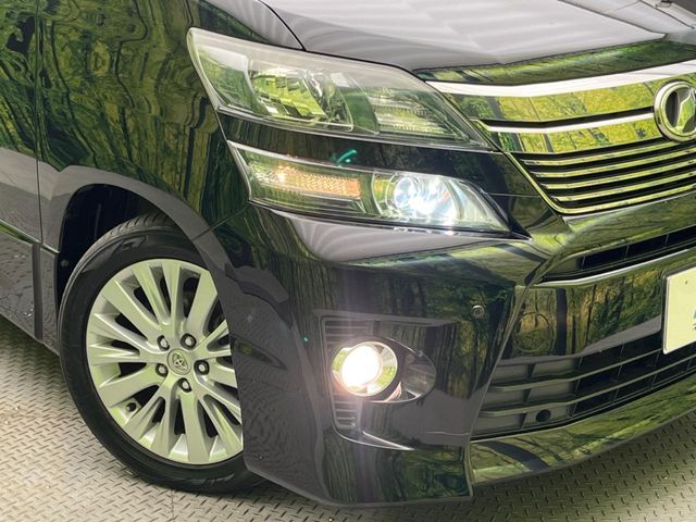 TOYOTA VELLFIRE 2014