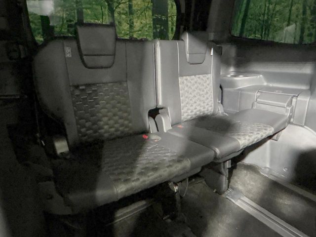 TOYOTA VOXY HYBRID 2023