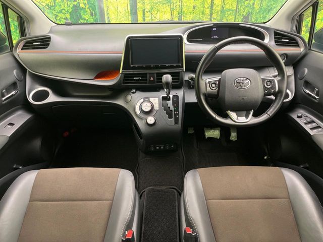 TOYOTA SIENTA 2018