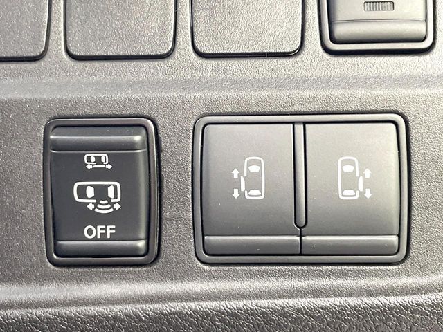 NISSAN SERENA  S-HYBRID 2022