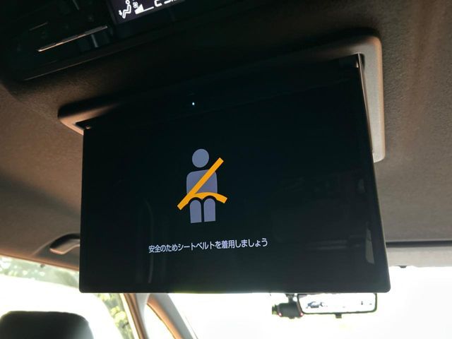 TOYOTA NOAH HYBRID 2024