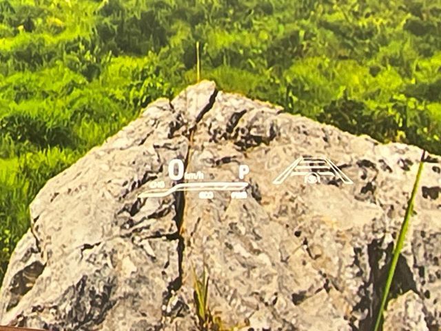 TOYOTA NOAH HYBRID 2024