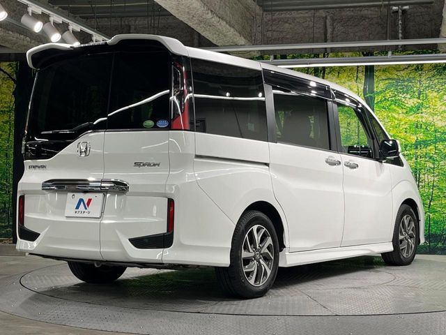 HONDA STEPWAGON SPADA 2016