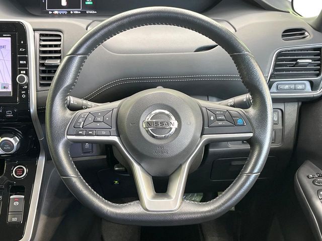 NISSAN SERENA  S-HYBRID 2016