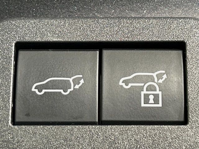 TOYOTA YARIS CROSS HYBRID 2022