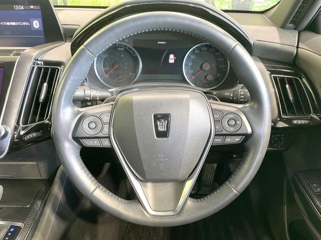 TOYOTA CROWN sedan hybrid 2020