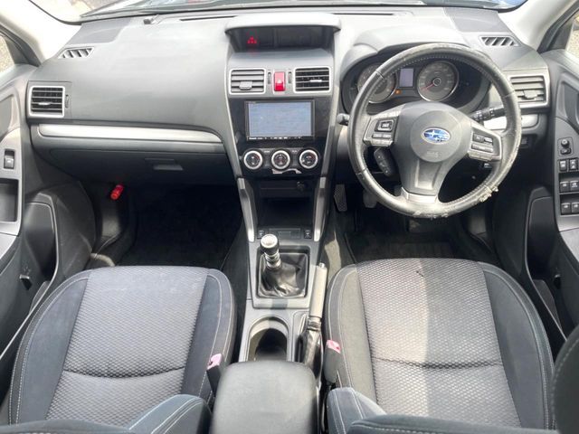 SUBARU FORESTER 2015