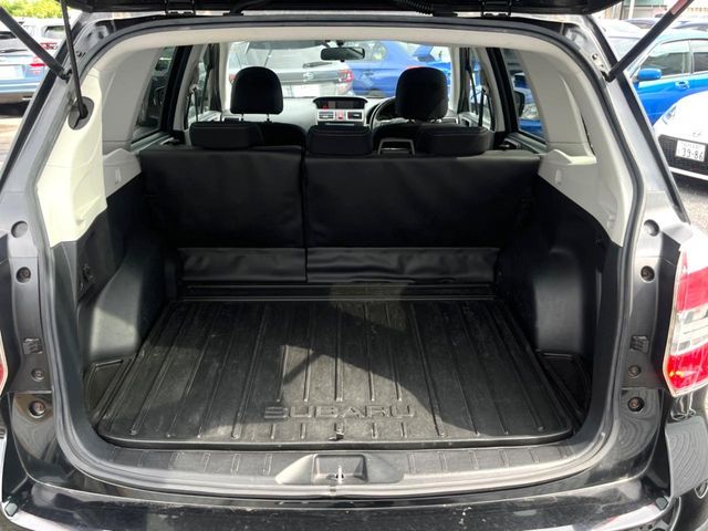 SUBARU FORESTER 2015