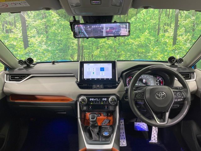 TOYOTA RAV4 4WD 2019