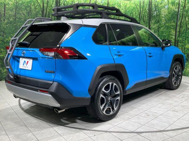 TOYOTA RAV4 4WD 2019