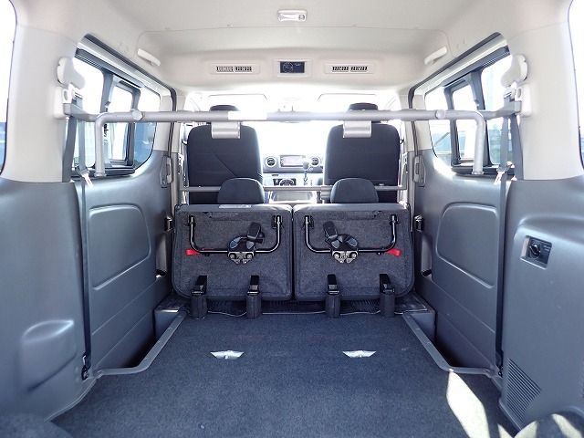 NISSAN NV350 CARAVAN 2019