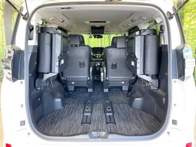 TOYOTA VELLFIRE 2020