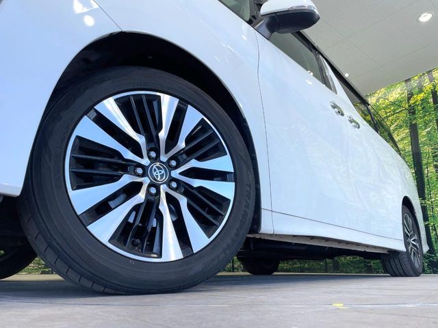 TOYOTA VELLFIRE 2020