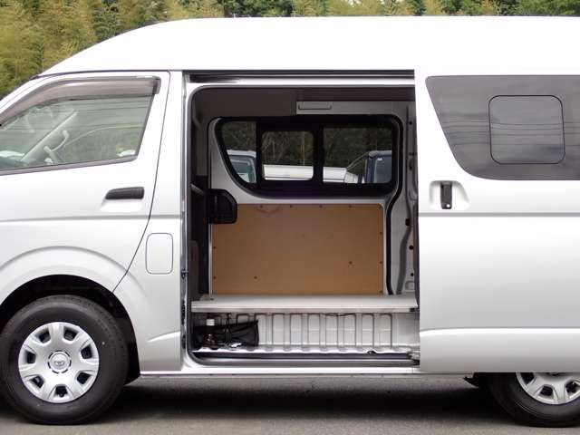 TOYOTA HIACE van 1.25t 2WD 2018