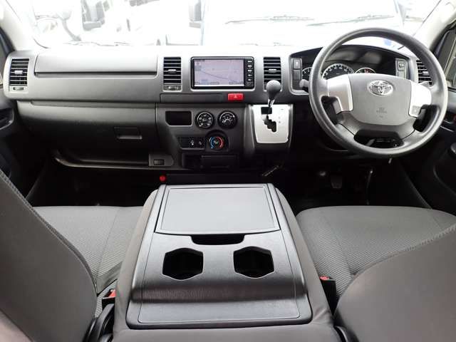 TOYOTA HIACE van 1.25t 2WD 2018