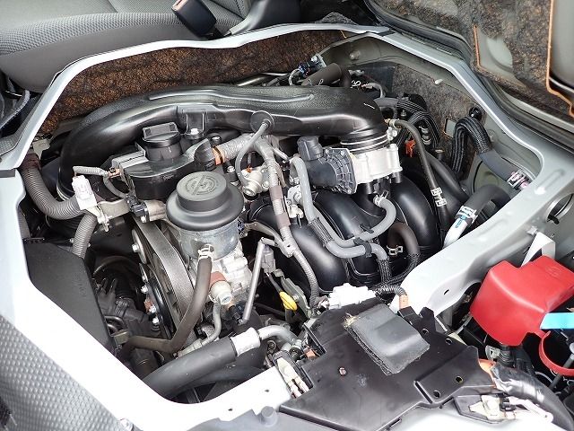 TOYOTA HIACE van 1.25t 2WD 2018