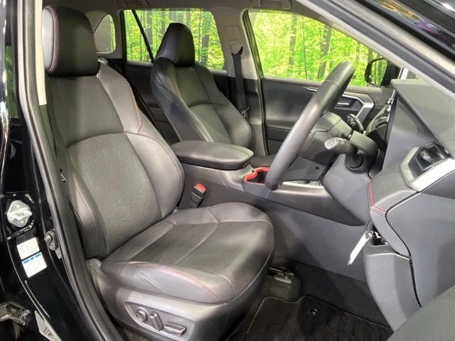 TOYOTA RAV4 4WD 2022