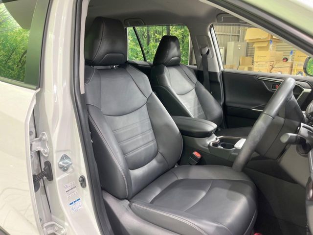 TOYOTA RAV4 4WD 2019