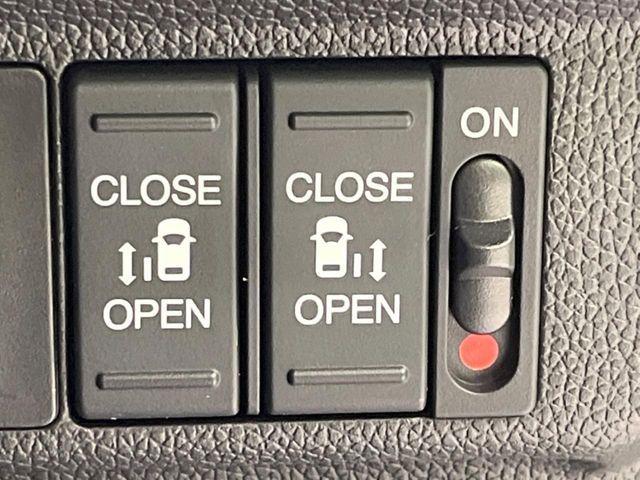 HONDA FREED HYBRID 2023