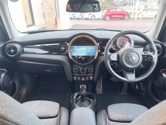 BMW MINI COOPER 5DOOR 2022