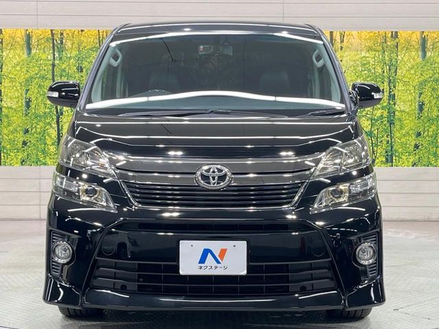 TOYOTA VELLFIRE 2014