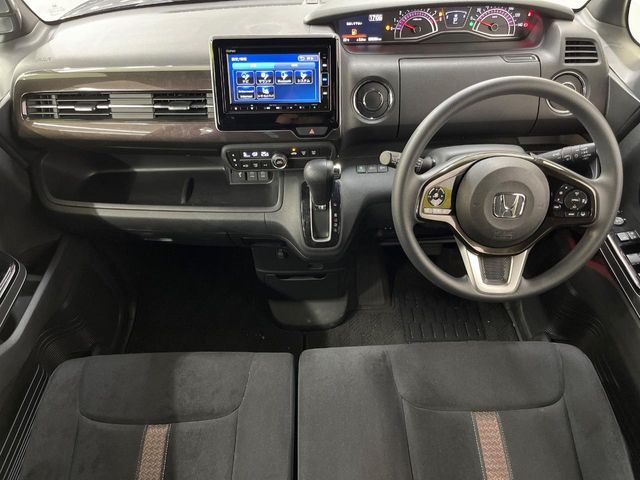 HONDA N BOX CUSTOM 2019