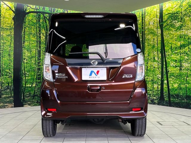 NISSAN DAYZ ROOX 4WD 2017