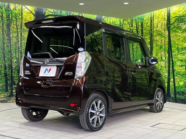 NISSAN DAYZ ROOX 4WD 2017