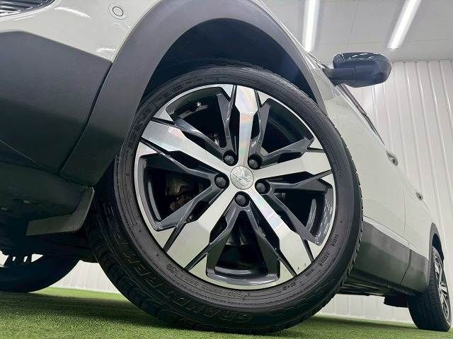 PEUGEOT PEUGEOT 3008 2022