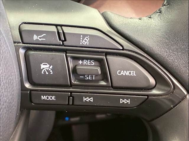 TOYOTA YARIS CROSS HYBRID 2021