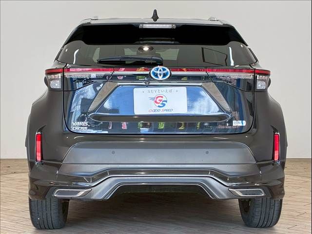 TOYOTA YARIS CROSS HYBRID 2021