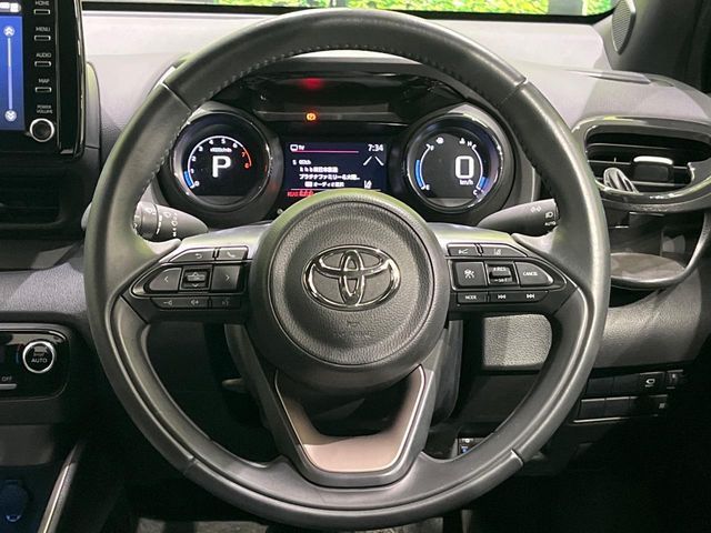 TOYOTA YARIS 2021