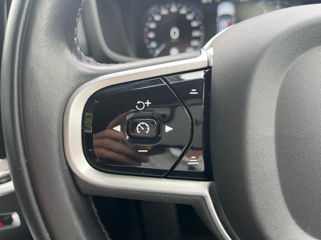 VOLVO VOLVO V60 2021