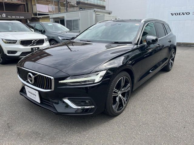 VOLVO VOLVO V60 2021