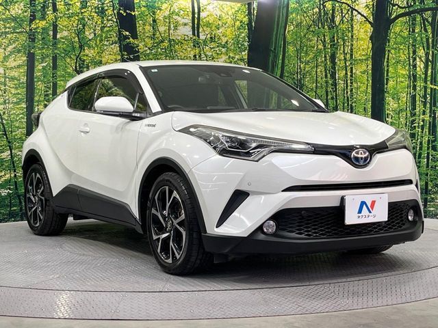TOYOTA C-HR 2017