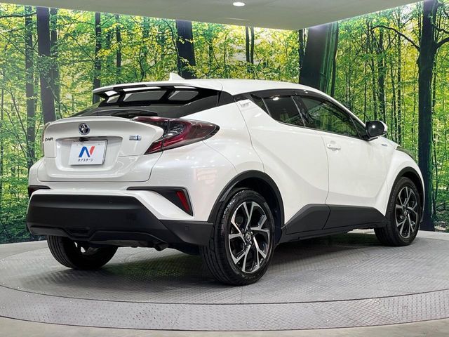 TOYOTA C-HR 2017