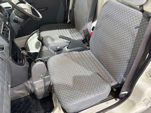 DAIHATSU HIJET dump 4WD 2013