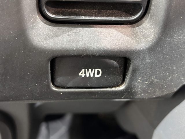 DAIHATSU HIJET dump 4WD 2013