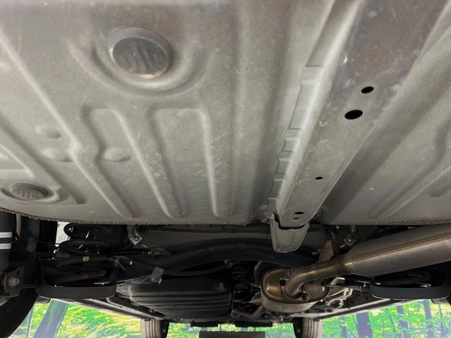 TOYOTA VOXY HYBRID 2021