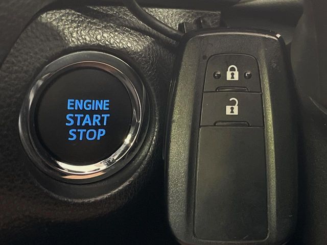 TOYOTA RAV4 2WD 2019