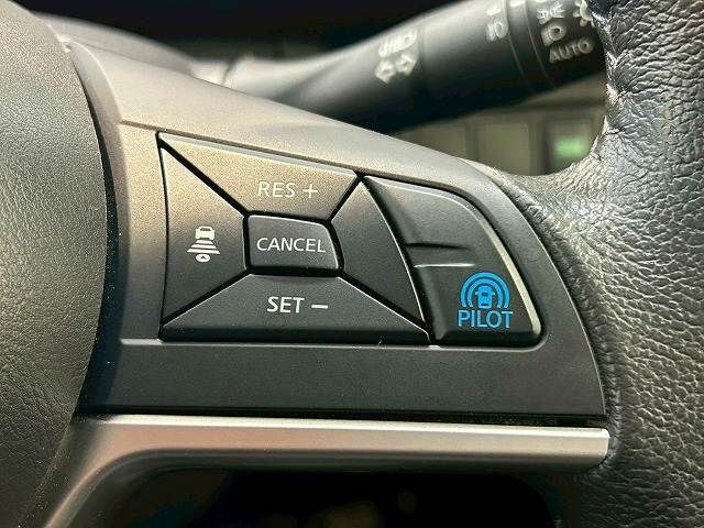 NISSAN SERENA  S-HYBRID 2016