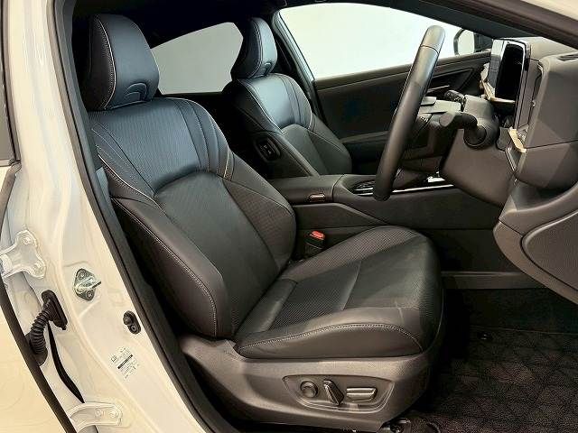 TOYOTA CROWN SPORT 2024