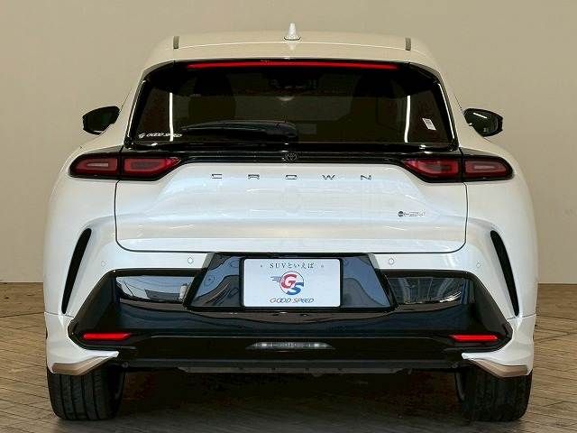 TOYOTA CROWN SPORT 2024