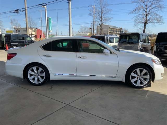 TOYOTA LEXUS LS600h 2010