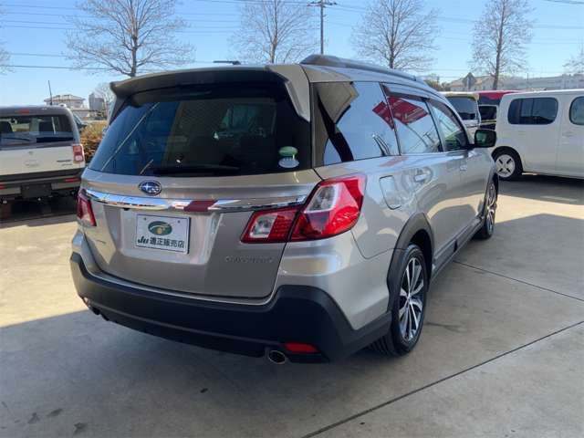 SUBARU EXIGA CROSSOVER 7 2015