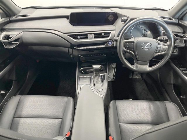 TOYOTA LEXUS UX250h AWD 2018