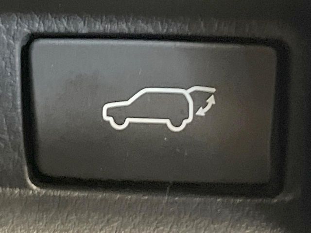 TOYOTA LEXUS UX250h AWD 2018