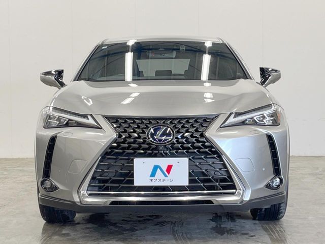 TOYOTA LEXUS UX250h AWD 2018
