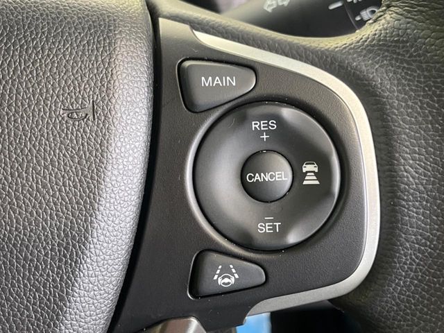 HONDA FREED HYBRID 2022